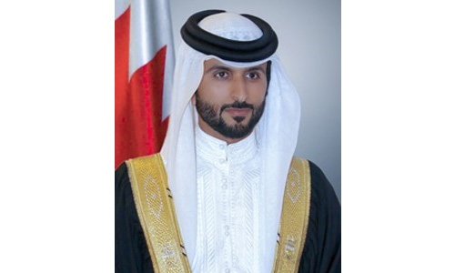 HH Shaikh Nasser congratulate HM King on Bahrain team's successful Everest climb