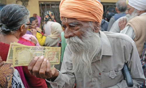 India stops exchange of old bills