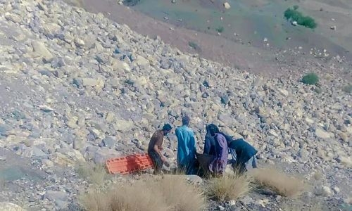 19 dead as bus falls into deep ravine in Pakistan