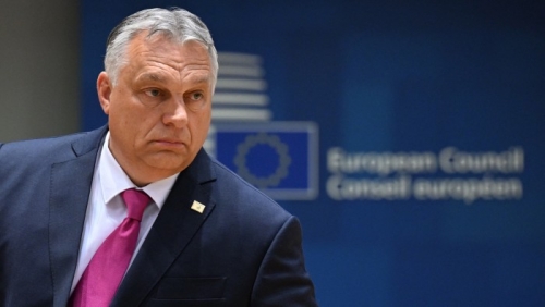Hungary wants 'yearly' review of EU aid to Ukraine