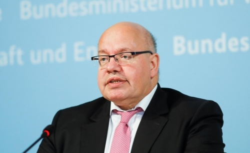 German economy minister sees economic recovery from October
