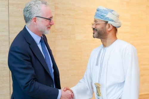 Talks in Muscat focus on trade, education, stability