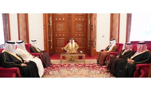 HM King Hamad hails court and judges key roles