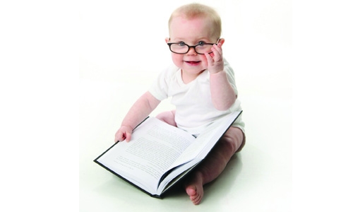 Babies start connecting words early on Babies start connecting words early on