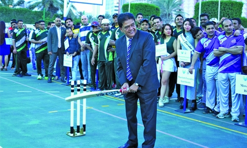 7th Inter-Hotel Charity Cricket starts 7th Inter-Hotel Charity Cricket starts