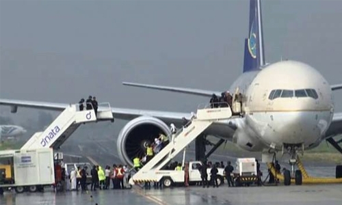 Saudia pilot triggers false alarm in Philippines Saudia pilot triggers false alarm in Philippines