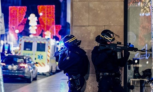 France hunts gunman after market shooting France hunts gunman after market shooting