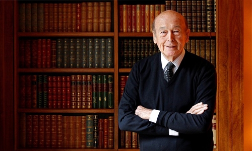 French Former President Giscard d'Estaing dies at 94