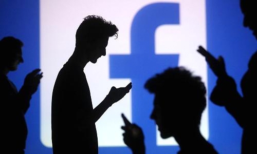 Chicago police arrest 14 year-old in Facebook rape case