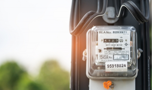 Summer electricity bills back on Parliament’s agenda