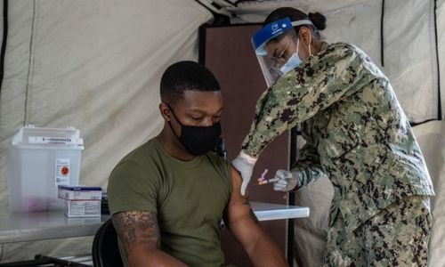 Pentagon revokes order requiring Covid-19 vaccinations for US troops