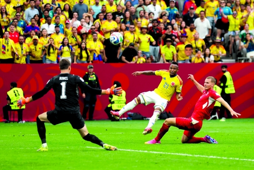 Switzerland advance to face defending champions Argentina