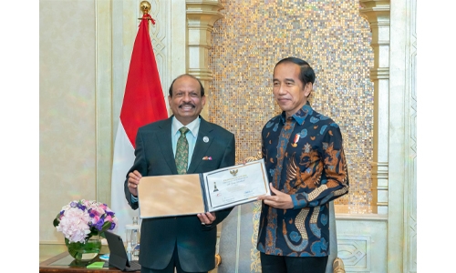 Top Indonesian honour for Lulu’s Yusuff Ali