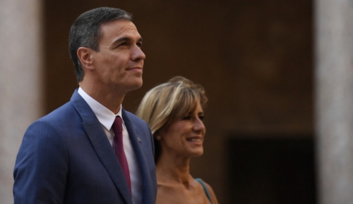 Spanish PM’s Wife Charged in Corruption Case Amid Political Pressure