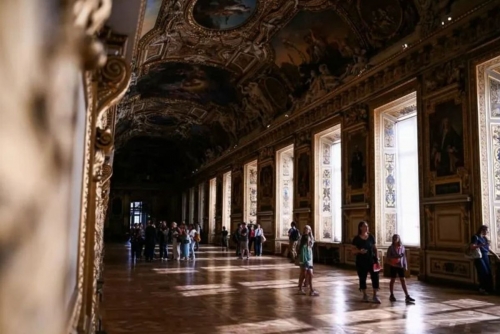 Louvre’s Apollo Gallery Reopens Months After €88 Million Crown Jewel Heist