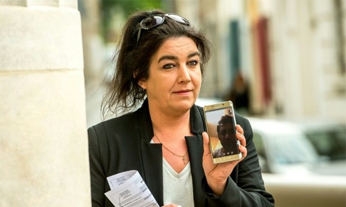 Frenchwoman on trial sneak into Britain Frenchwoman on trial sneak into Britain