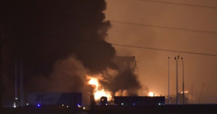 Huge China explosions leave scores dead, hundreds injured Huge China explosions leave scores dead, hundreds injured