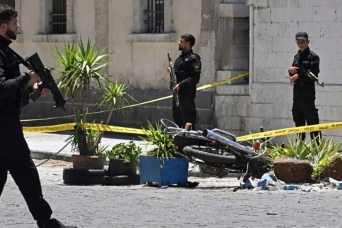 Syria Arrests IS-Linked Cell Over Damascus Blasts During Macron Visit Syria Arrests IS-Linked Cell Over Damascus Blasts During Macron Visit