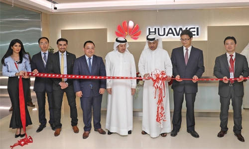 Huawei  expands  Mideast  HQ, signs ICT deal