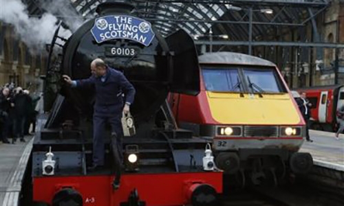 Legendary steam train returns in UK Legendary steam train returns in UK