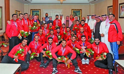 Heroes of handball team returns