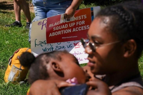 Roe v Wade ruling disproportionately hurts Black women, experts say Roe v Wade ruling disproportionately hurts Black women, experts say