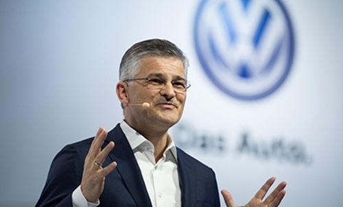 Volkswagen chief predicts 'renaissance' in US business