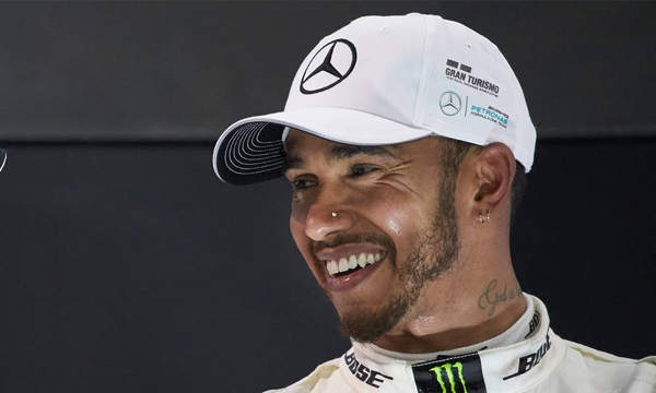 ‘Hungry’ Hamilton seeks Japan boost