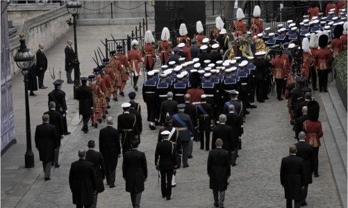 Queen Elizabeth II's state funeral service begins at Westminster Abbey -  LIVE Updates