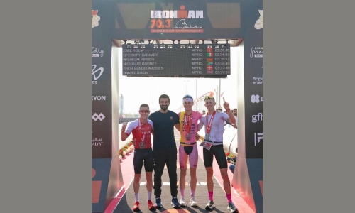 Van Riel, Matthews crowned Ironman champions in Bahrain!