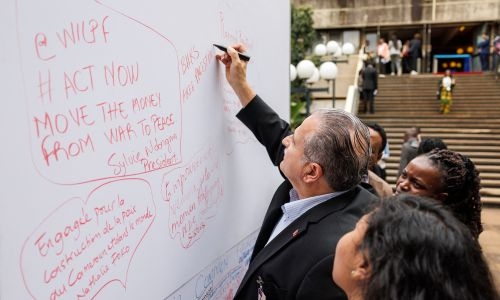 UN votes symbolically in favour of Palestinian membership