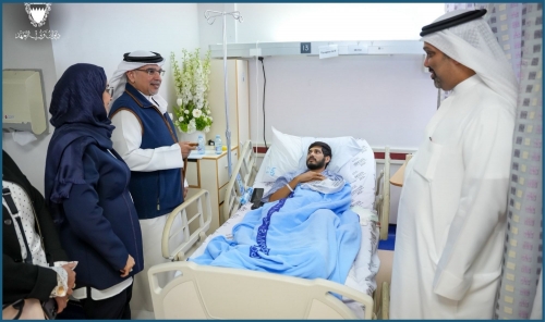 HRH Crown Prince Visits Injured Victims at Salmaniya Medical Complex
