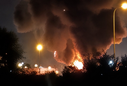Major Gasoline Tank Erupts in Flames After Attack in Libya Major Gasoline Tank Erupts in Flames After Attack in Libya