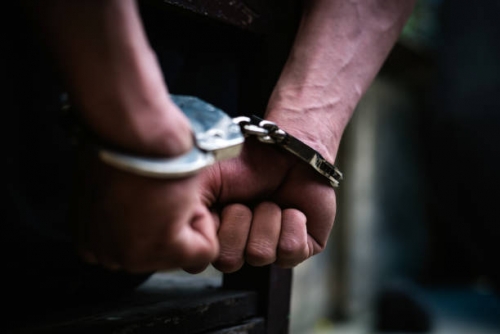 Bahrain police arrest three with narcotics worth BD100,000