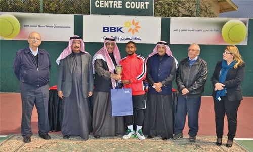 Hamad wins boys title Hamad wins boys title