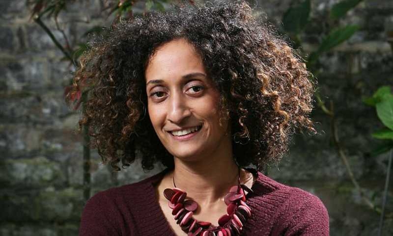 Head teacher sells £29 ‘bricks’ to curb pupils’ smartphone addiction