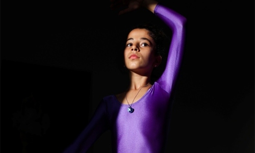 Gaza artist mixes beauty with pain in her ballet paintings Gaza artist mixes beauty with pain in her ballet paintings