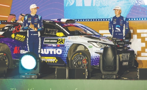 Evans, Ogier struggle at Rally Saudi Arabia 