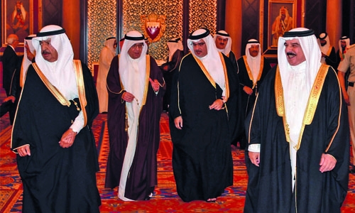 HM King exchanges Ramadan wishes 
