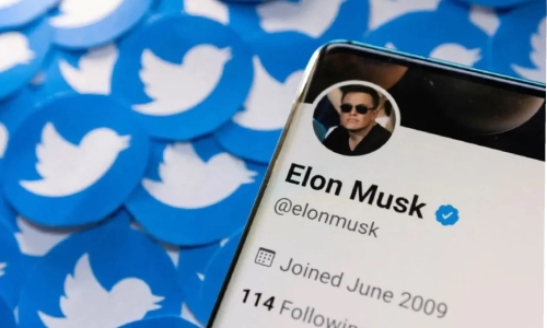 Twitter investors sue Musk for 'manipulating' firm's stock price via his tweets 