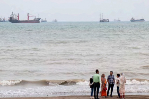 Lebanon truce extended as Araghchi heads to Pakistan talks