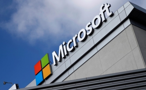 Microsoft in talks to invest $10 bln in ChatGPT owner Microsoft in talks to invest $10 bln in ChatGPT owner