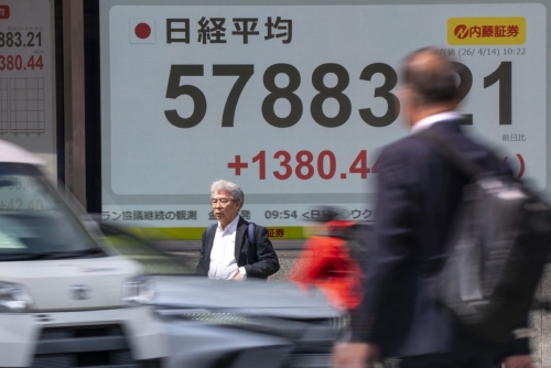 Asian stocks rally, crude drops on lingering hope for a peace deal Asian stocks rally, crude drops on lingering hope for a peace deal