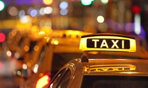 Asian gets nose broken after row over taxi fare 