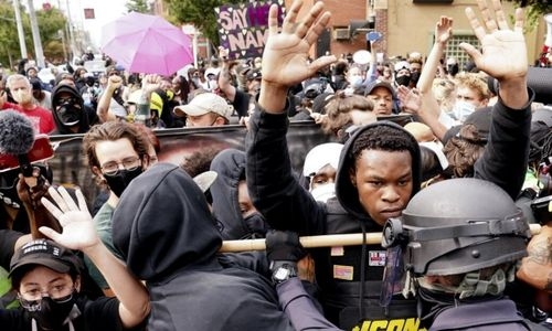 Breonna Taylor warrant details deepen mistrust in US police Breonna Taylor warrant details deepen mistrust in US police