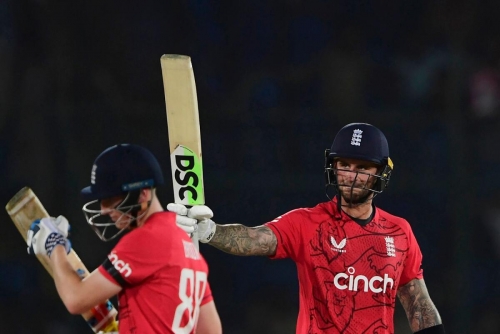 T20 World Cup: 'Dangerous' England face Pakistan in final; 100% chance of rain forecast