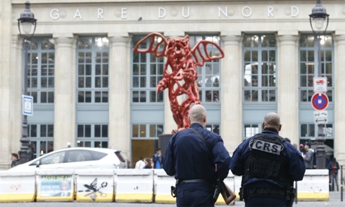 Paris's Gare du Nord evacauted for police train search Paris's Gare du Nord evacauted for police train search