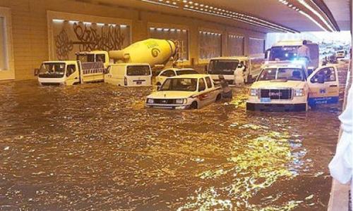Flooding brings Qatar to near standstill