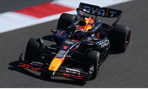 Verstappen sets testing pace at Bahrain International Circuit