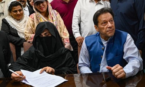 Pakistan ex-PM Imran Khan and wife get 14 years jail in graft case Pakistan ex-PM Imran Khan and wife get 14 years jail in graft case